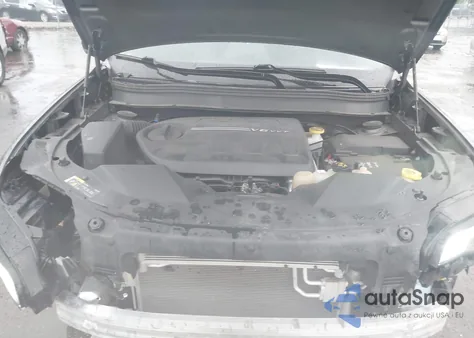 2019 Jeep Cherokee High Altitude 4X4 from USA, damaged, VIN 1C4PJMDX9KD389713